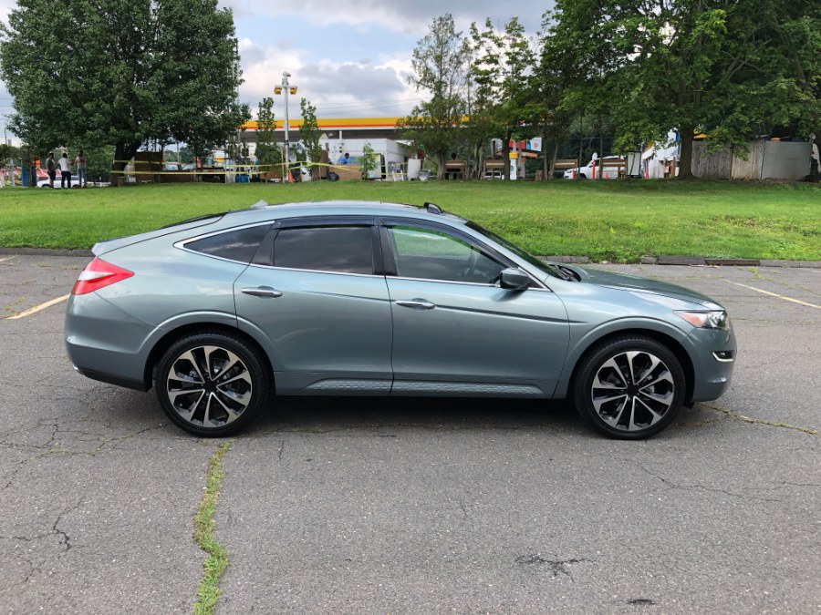 2010 Honda Accord Crosstour 4WD 5dr EX-L, available for sale in Hartford , Connecticut | Ledyard Auto Sale LLC. Hartford , Connecticut 2010 Honda Accord Crosstour 4WD 5dr EX-L, available for sale in Hartford , Connecticut | Ledyard Auto Sale LLC. Hartford , Connecticut
