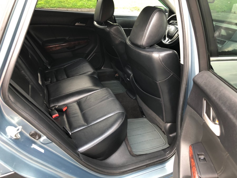 2010 Honda Accord Crosstour 4WD 5dr EX-L, available for sale in Hartford , Connecticut | Ledyard Auto Sale LLC. Hartford , Connecticut 2010 Honda Accord Crosstour 4WD 5dr EX-L, available for sale in Hartford , Connecticut | Ledyard Auto Sale LLC. Hartford , Connecticut