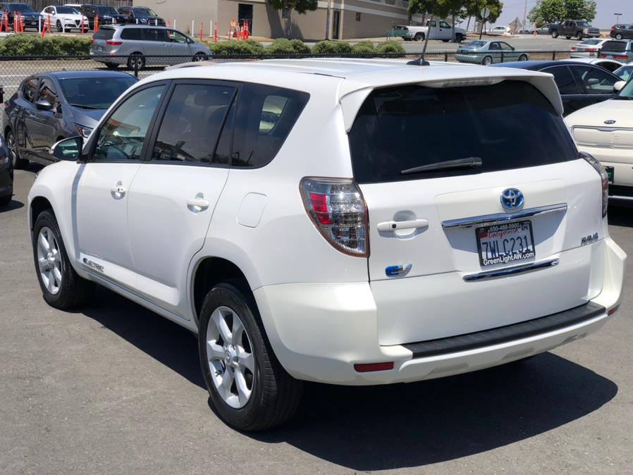 Used Toyota RAV4 EV 2014 | Green Light Auto Wholesale. Daly City, California Used Toyota RAV4 EV 2014 | Green Light Auto Wholesale. Daly City, California