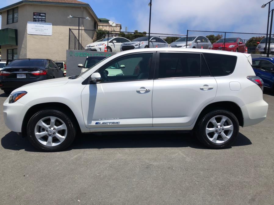 Used Toyota RAV4 EV 2014 | Green Light Auto Wholesale. Daly City, California Used Toyota RAV4 EV 2014 | Green Light Auto Wholesale. Daly City, California