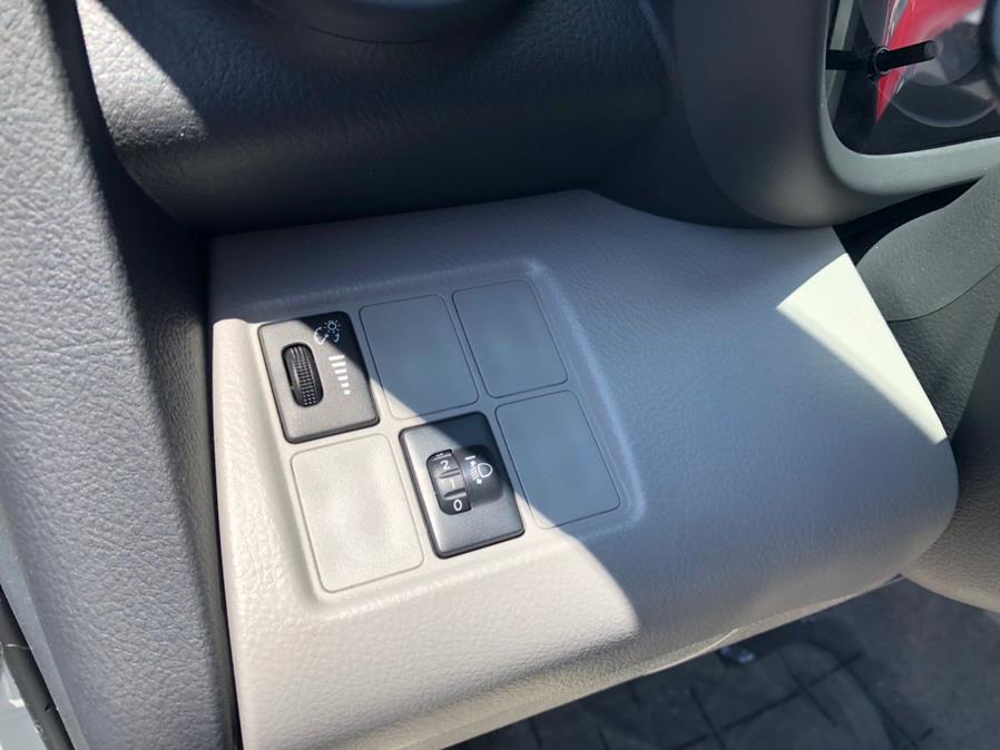 Used Toyota RAV4 EV 2014 | Green Light Auto Wholesale. Daly City, California Used Toyota RAV4 EV 2014 | Green Light Auto Wholesale. Daly City, California