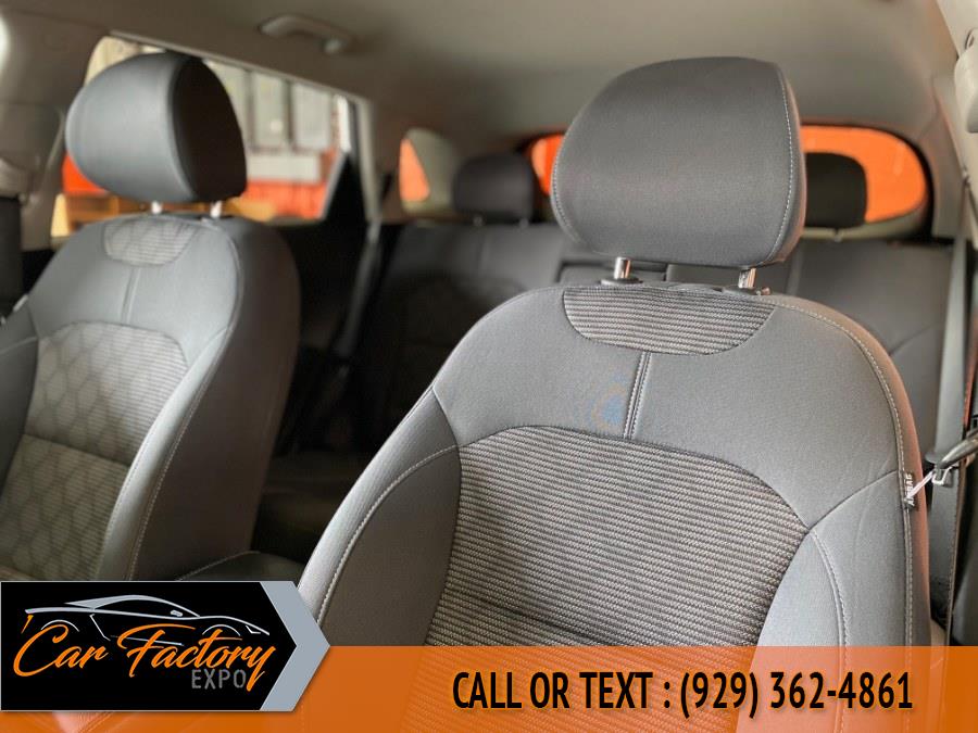 Used Kia Niro LX FWD 2017 | Car Factory Inc.. Bronx, New York Used Kia Niro LX FWD 2017 | Car Factory Inc.. Bronx, New York