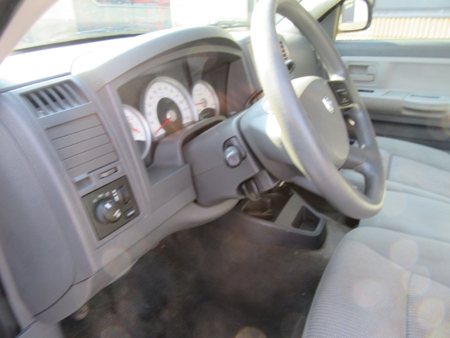 Used Dodge Dakota 4WD Quad Cab 131" SLT 2007 | Royalty Auto Sales. Little Ferry, New Jersey Used Dodge Dakota 4WD Quad Cab 131" SLT 2007 | Royalty Auto Sales. Little Ferry, New Jersey