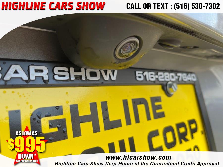 Used Chrysler 200 4dr Sdn C FWD 2016 | Highline Cars Show Corp. West Hempstead, New York Used Chrysler 200 4dr Sdn C FWD 2016 | Highline Cars Show Corp. West Hempstead, New York