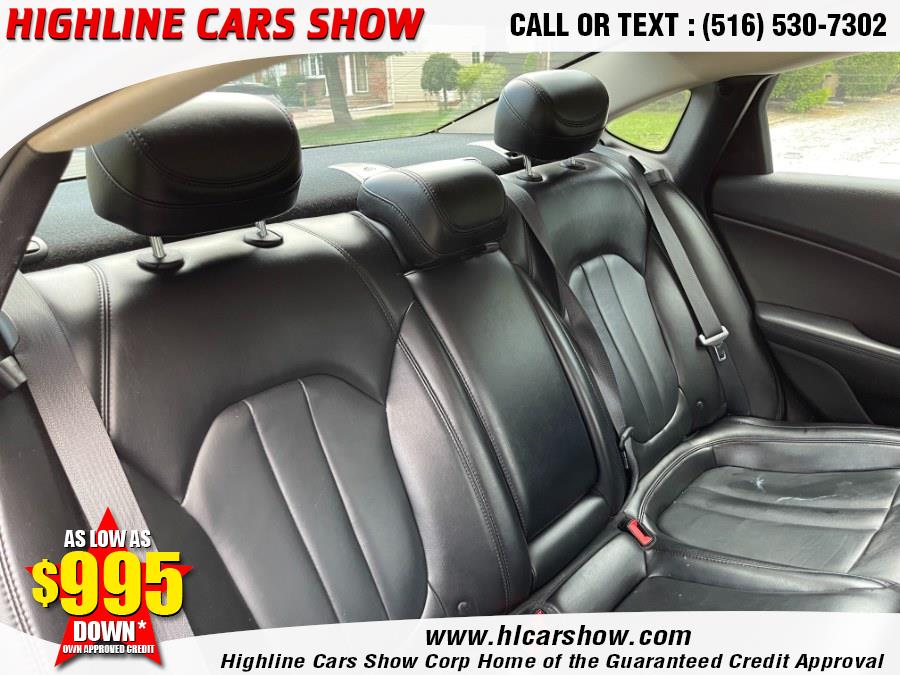 Used Chrysler 200 4dr Sdn C FWD 2016 | Highline Cars Show Corp. West Hempstead, New York Used Chrysler 200 4dr Sdn C FWD 2016 | Highline Cars Show Corp. West Hempstead, New York
