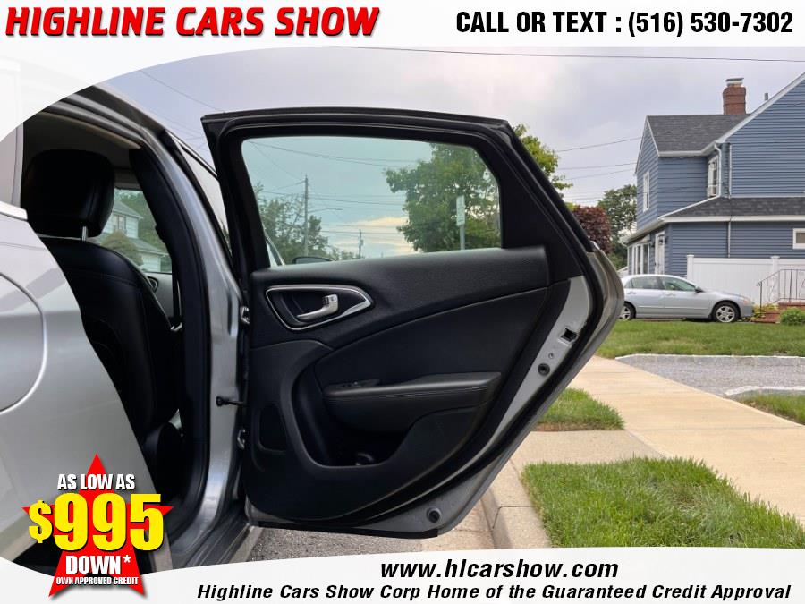 Used Chrysler 200 4dr Sdn C FWD 2016 | Highline Cars Show Corp. West Hempstead, New York Used Chrysler 200 4dr Sdn C FWD 2016 | Highline Cars Show Corp. West Hempstead, New York