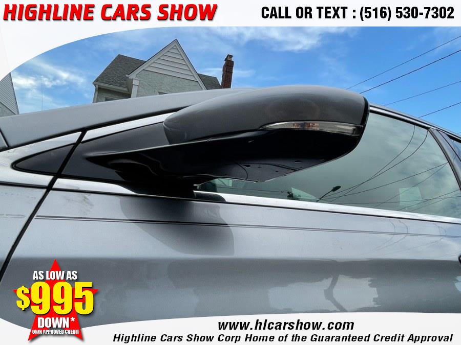 Used Chrysler 200 4dr Sdn C FWD 2016 | Highline Cars Show Corp. West Hempstead, New York Used Chrysler 200 4dr Sdn C FWD 2016 | Highline Cars Show Corp. West Hempstead, New York