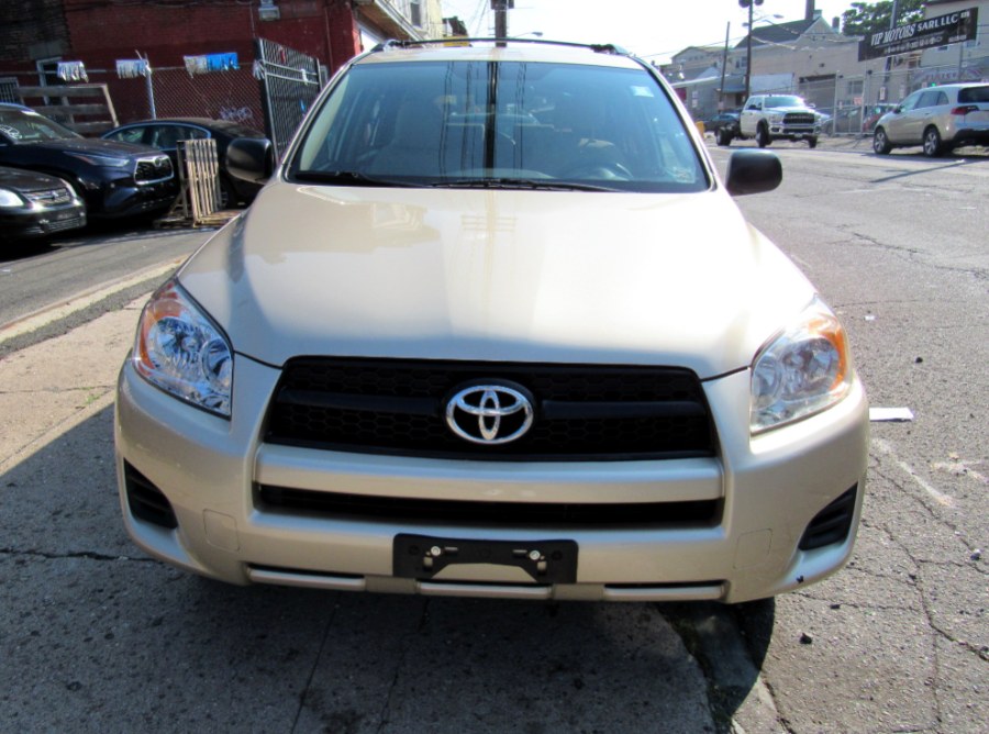 2009 Toyota RAV4 4WD 4dr 4-cyl 4-Spd AT, available for sale in Paterson, New Jersey | MFG Prestige Auto Group. Paterson, New Jersey 2009 Toyota RAV4 4WD 4dr 4-cyl 4-Spd AT, available for sale in Paterson, New Jersey | MFG Prestige Auto Group. Paterson, New Jersey