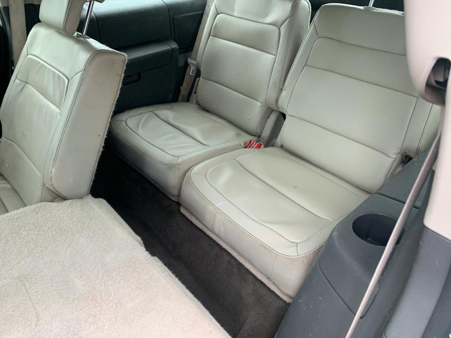 Used Ford Flex 4dr SEL AWD 2011 | Dealertown Auto Wholesalers. Milford, Connecticut Used Ford Flex 4dr SEL AWD 2011 | Dealertown Auto Wholesalers. Milford, Connecticut