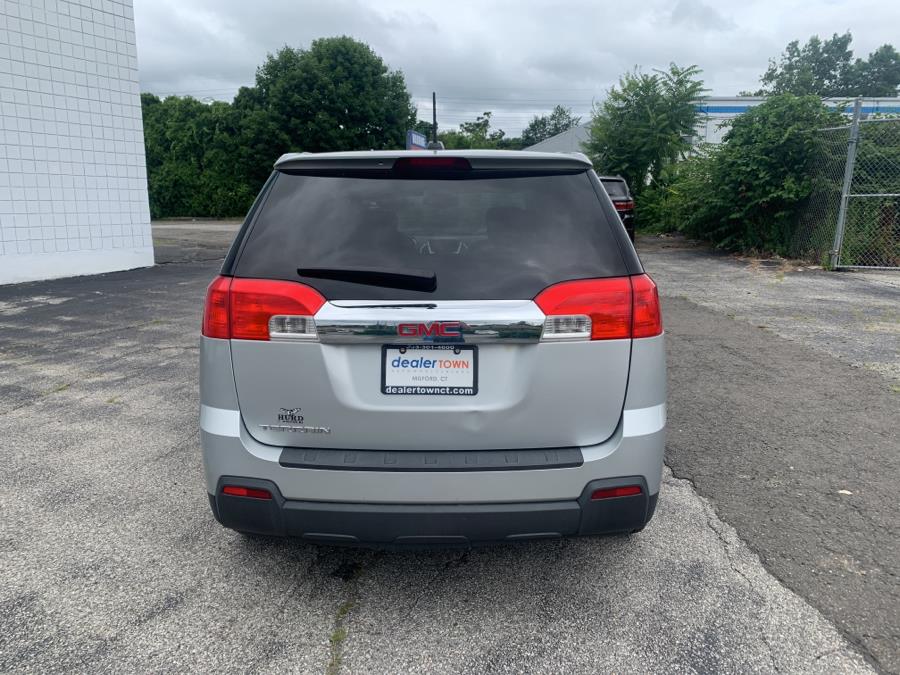 Used GMC Terrain FWD 4dr SLE w/SLE-1 2015 | Dealertown Auto Wholesalers. Milford, Connecticut Used GMC Terrain FWD 4dr SLE w/SLE-1 2015 | Dealertown Auto Wholesalers. Milford, Connecticut
