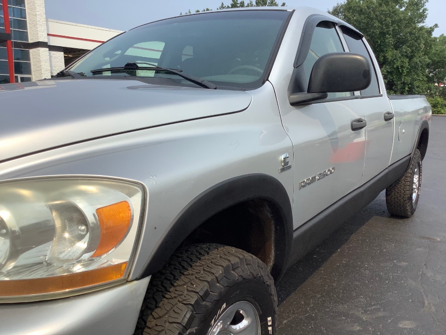 Used Dodge Ram 2500 4dr Quad Cab 140.5 4WD SLT 2006 | Marsh Auto Sales LLC. Ortonville, Michigan Used Dodge Ram 2500 4dr Quad Cab 140.5 4WD SLT 2006 | Marsh Auto Sales LLC. Ortonville, Michigan