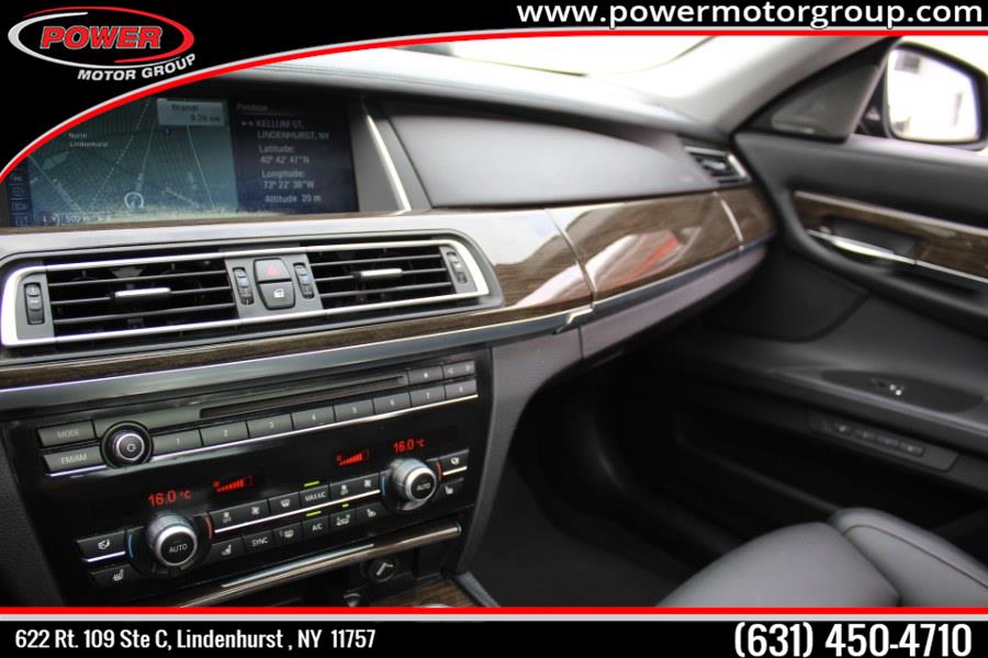 Used BMW 7 Series 4dr Sdn 750i xDrive AWD 2014 | Power Motor Group. Lindenhurst, New York Used BMW 7 Series 4dr Sdn 750i xDrive AWD 2014 | Power Motor Group. Lindenhurst, New York