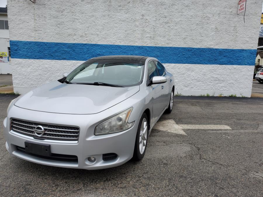 2011 Nissan Maxima 4dr Sdn V6 CVT 3.5 S, available for sale in Brockton, Massachusetts | Capital Lease and Finance. Brockton, Massachusetts