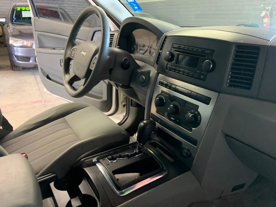 2006 Jeep Grand Cherokee 4dr Laredo, available for sale in Garden Grove, California | U Save Auto Auction. Garden Grove, California 2006 Jeep Grand Cherokee 4dr Laredo, available for sale in Garden Grove, California | U Save Auto Auction. Garden Grove, California