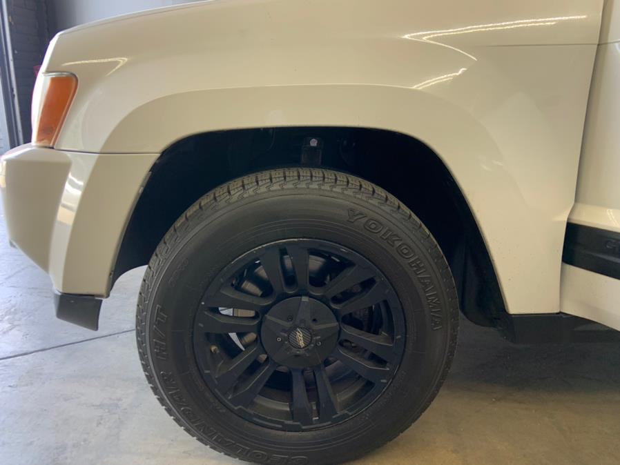 2006 Jeep Grand Cherokee 4dr Laredo, available for sale in Garden Grove, California | U Save Auto Auction. Garden Grove, California 2006 Jeep Grand Cherokee 4dr Laredo, available for sale in Garden Grove, California | U Save Auto Auction. Garden Grove, California