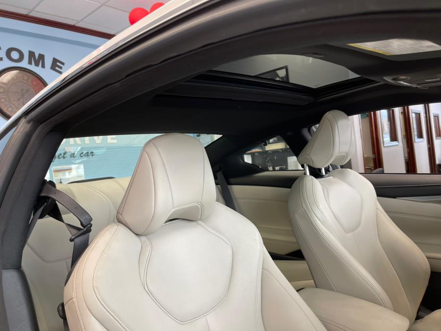 2017 INFINITI Q60 3.0t Premium AWD, available for sale in Inwood, New York | 5 Towns Drive. Inwood, New York 2017 INFINITI Q60 3.0t Premium AWD, available for sale in Inwood, New York | 5 Towns Drive. Inwood, New York