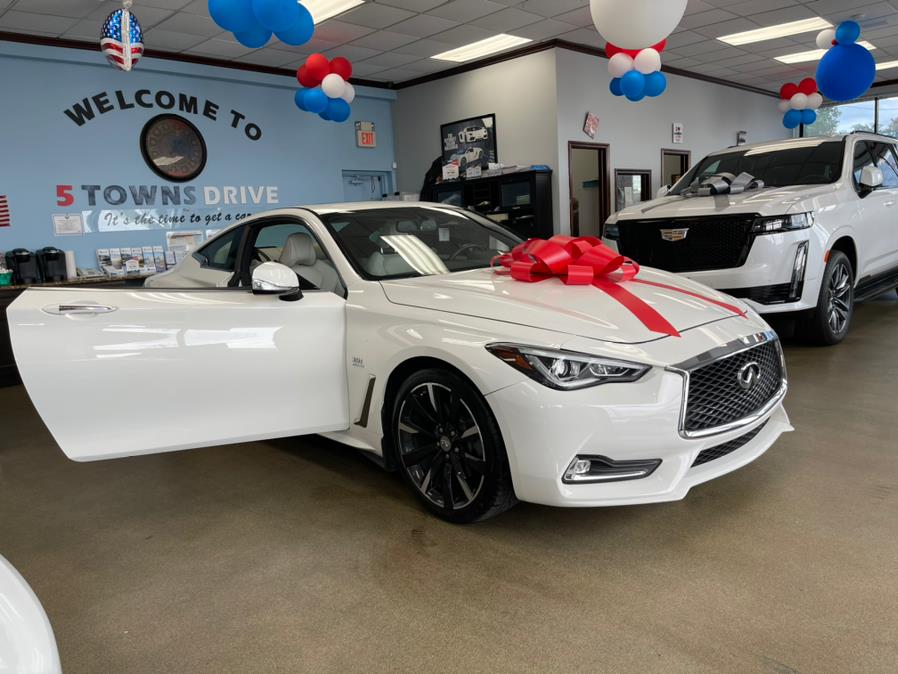 2017 INFINITI Q60 3.0t Premium AWD, available for sale in Inwood, New York | 5 Towns Drive. Inwood, New York 2017 INFINITI Q60 3.0t Premium AWD, available for sale in Inwood, New York | 5 Towns Drive. Inwood, New York