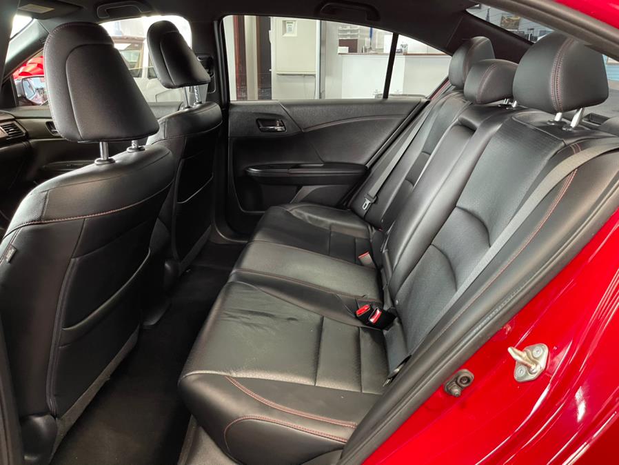 Used Honda Accord Sedan Sport SE CVT 2017 | 5 Towns Drive. Inwood, New York Used Honda Accord Sedan Sport SE CVT 2017 | 5 Towns Drive. Inwood, New York