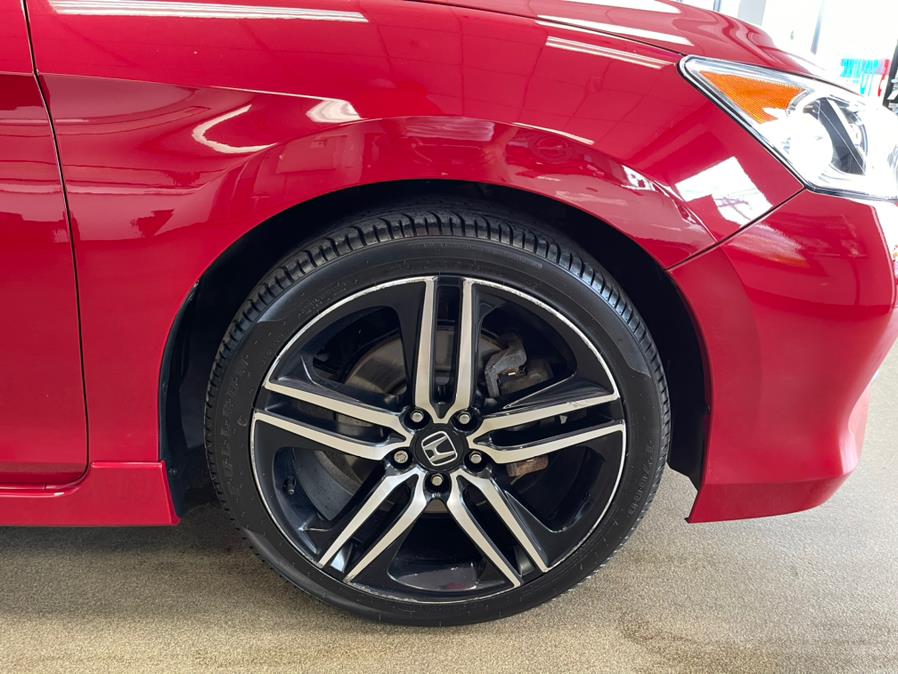 Used Honda Accord Sedan Sport SE CVT 2017 | 5 Towns Drive. Inwood, New York Used Honda Accord Sedan Sport SE CVT 2017 | 5 Towns Drive. Inwood, New York