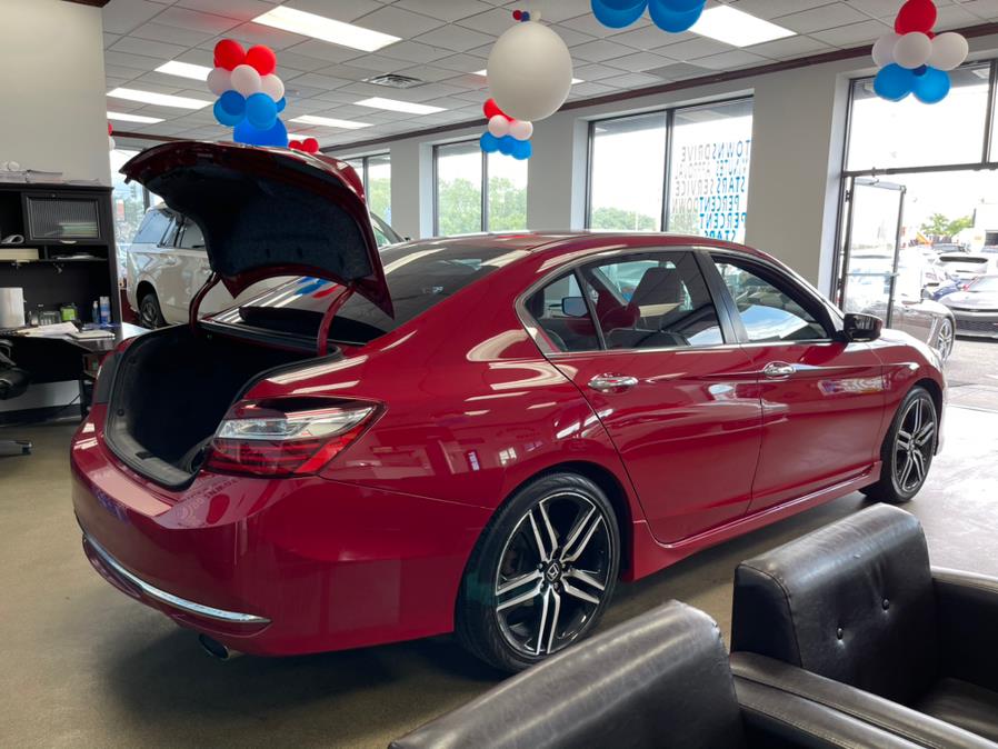 Used Honda Accord Sedan Sport SE CVT 2017 | 5 Towns Drive. Inwood, New York Used Honda Accord Sedan Sport SE CVT 2017 | 5 Towns Drive. Inwood, New York