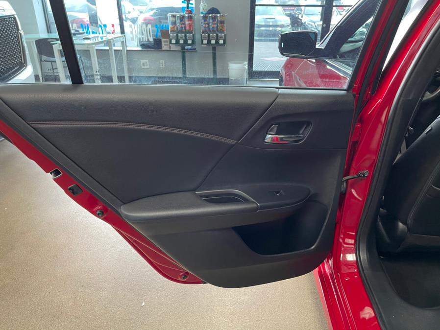 Used Honda Accord Sedan Sport SE CVT 2017 | 5 Towns Drive. Inwood, New York Used Honda Accord Sedan Sport SE CVT 2017 | 5 Towns Drive. Inwood, New York
