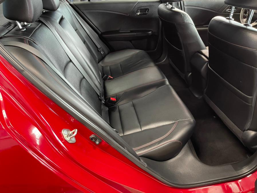 Used Honda Accord Sedan Sport SE CVT 2017 | 5 Towns Drive. Inwood, New York Used Honda Accord Sedan Sport SE CVT 2017 | 5 Towns Drive. Inwood, New York