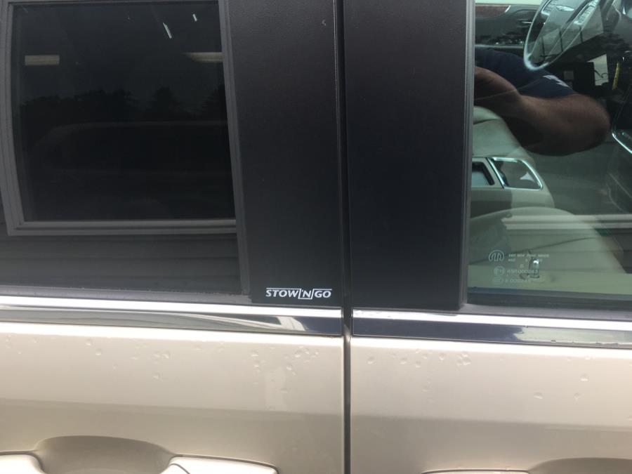 Used Chrysler Town & Country 4dr Wgn Touring 2014 | Rockland Motor Company. Rockland, Maine Used Chrysler Town & Country 4dr Wgn Touring 2014 | Rockland Motor Company. Rockland, Maine