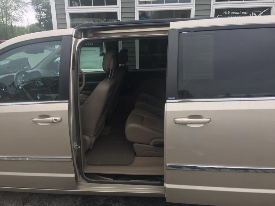 Used Chrysler Town & Country 4dr Wgn Touring 2014 | Rockland Motor Company. Rockland, Maine Used Chrysler Town & Country 4dr Wgn Touring 2014 | Rockland Motor Company. Rockland, Maine