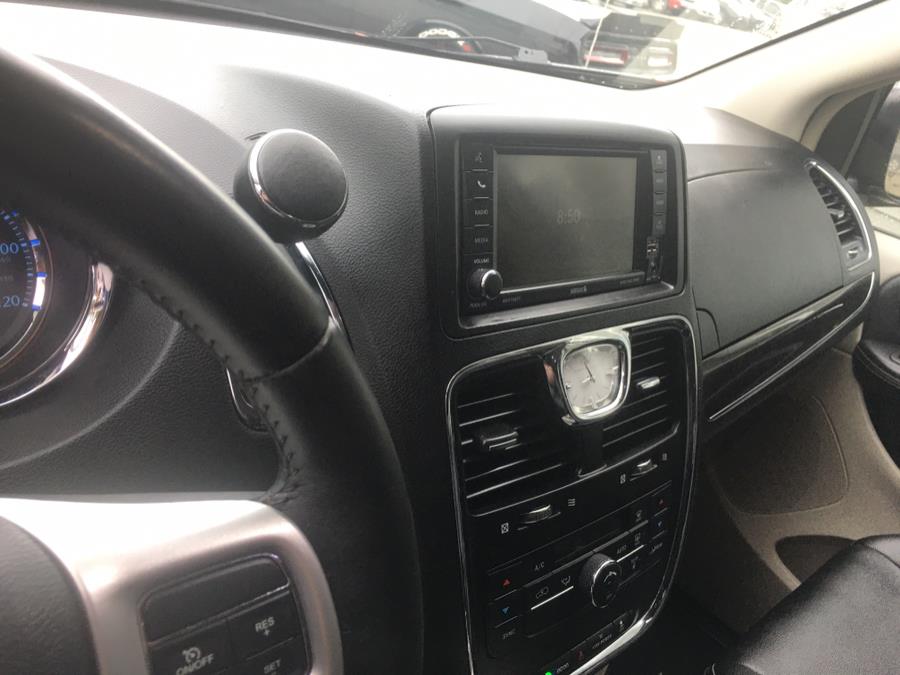 Used Chrysler Town & Country 4dr Wgn Touring 2016 | Rockland Motor Company. Rockland, Maine Used Chrysler Town & Country 4dr Wgn Touring 2016 | Rockland Motor Company. Rockland, Maine