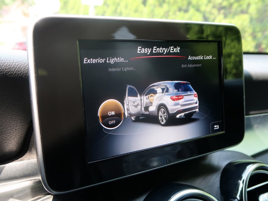 Used Mercedes-benz Glc GLC 300 2018 | Auto Expo Ent Inc.. Great Neck, New York Used Mercedes-benz Glc GLC 300 2018 | Auto Expo Ent Inc.. Great Neck, New York