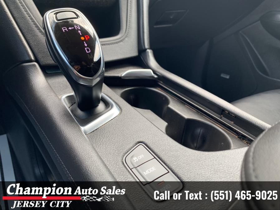 Used Cadillac XT5 AWD 4dr Luxury 2017 | Champion Auto Sales of JC. Jersey City, New Jersey Used Cadillac XT5 AWD 4dr Luxury 2017 | Champion Auto Sales of JC. Jersey City, New Jersey
