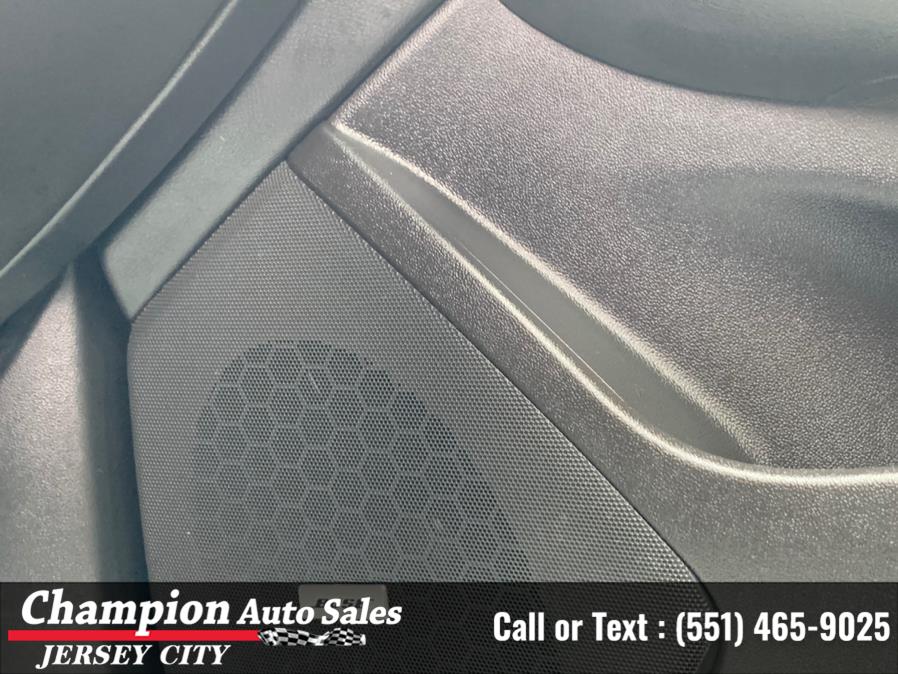 Used Cadillac XT5 AWD 4dr Luxury 2017 | Champion Auto Sales of JC. Jersey City, New Jersey Used Cadillac XT5 AWD 4dr Luxury 2017 | Champion Auto Sales of JC. Jersey City, New Jersey
