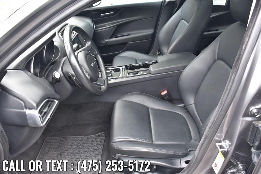 Used Jaguar XE 25t Premium 2017 | Highline Car Connection. Waterbury, Connecticut Used Jaguar XE 25t Premium 2017 | Highline Car Connection. Waterbury, Connecticut