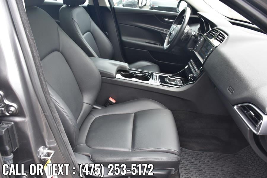 Used Jaguar XE 25t Premium 2017 | Highline Car Connection. Waterbury, Connecticut Used Jaguar XE 25t Premium 2017 | Highline Car Connection. Waterbury, Connecticut
