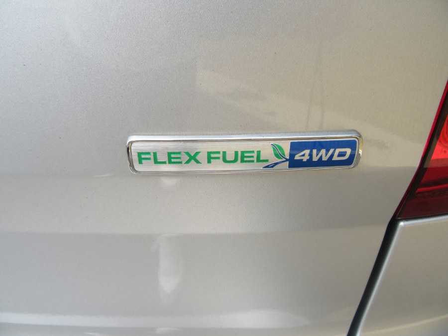2014 Ford Explorer 4WD 4dr XLT, available for sale in Little Ferry, New Jersey | Royalty Auto Sales. Little Ferry, New Jersey 2014 Ford Explorer 4WD 4dr XLT, available for sale in Little Ferry, New Jersey | Royalty Auto Sales. Little Ferry, New Jersey