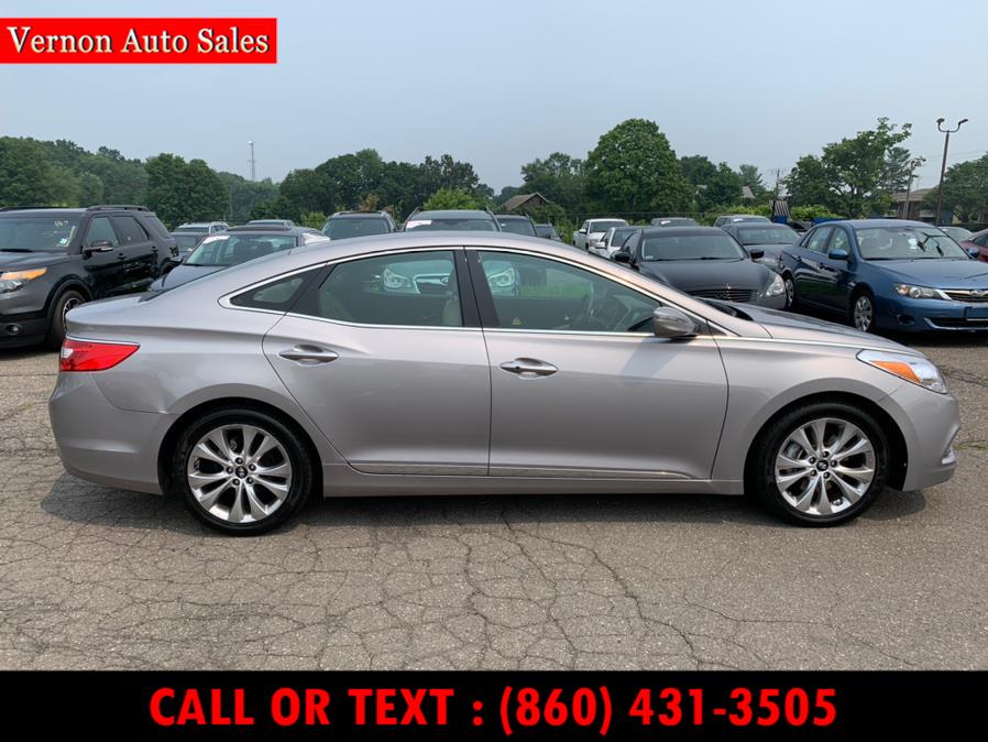2012 Hyundai Azera 4dr Sdn, available for sale in Manchester, Connecticut | Vernon Auto Sale & Service. Manchester, Connecticut 2012 Hyundai Azera 4dr Sdn, available for sale in Manchester, Connecticut | Vernon Auto Sale & Service. Manchester, Connecticut