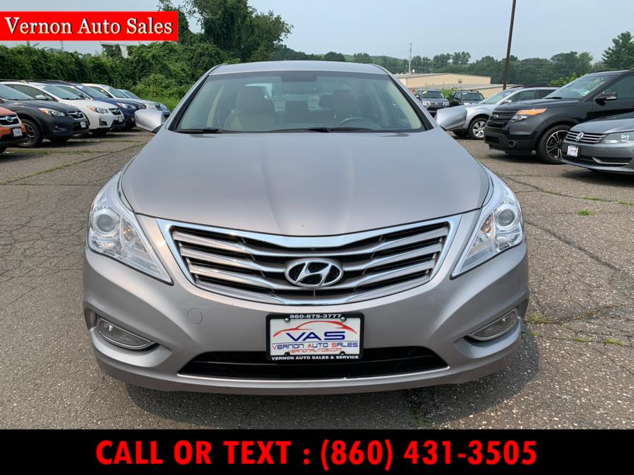 2012 Hyundai Azera 4dr Sdn, available for sale in Manchester, Connecticut | Vernon Auto Sale & Service. Manchester, Connecticut 2012 Hyundai Azera 4dr Sdn, available for sale in Manchester, Connecticut | Vernon Auto Sale & Service. Manchester, Connecticut