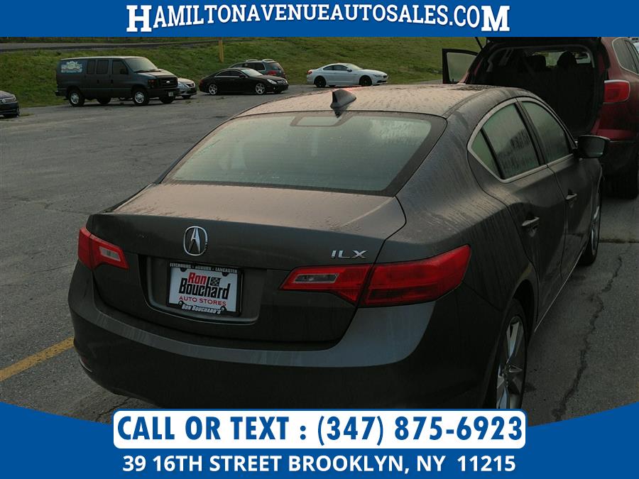 Used Acura ILX 4dr Sdn 2.0L Tech Pkg 2013 | Hamilton Avenue Auto Sales DBA Nyautoauction.com. Brooklyn, New York Used Acura ILX 4dr Sdn 2.0L Tech Pkg 2013 | Hamilton Avenue Auto Sales DBA Nyautoauction.com. Brooklyn, New York