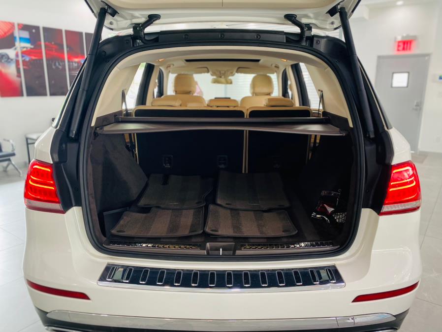 2018 Mercedes-Benz GLE GLE 350 4MATIC SUV, available for sale in Franklin Square, New York | Luxury Motor Club. Franklin Square, New York 2018 Mercedes-Benz GLE GLE 350 4MATIC SUV, available for sale in Franklin Square, New York | Luxury Motor Club. Franklin Square, New York