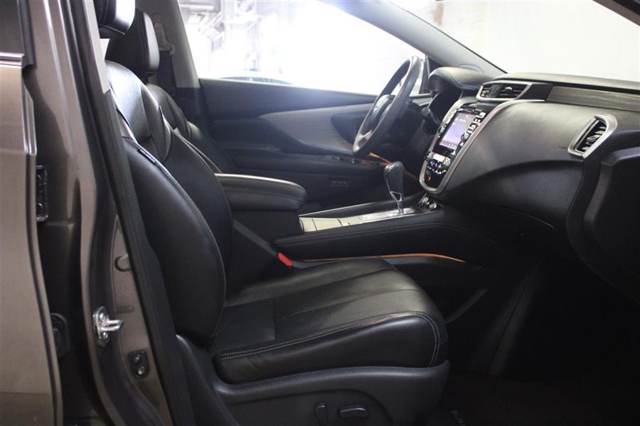 2017 Nissan Murano PLATINUM, available for sale in Paterson, New Jersey | Fast Track Motors. Paterson, New Jersey 2017 Nissan Murano PLATINUM, available for sale in Paterson, New Jersey | Fast Track Motors. Paterson, New Jersey