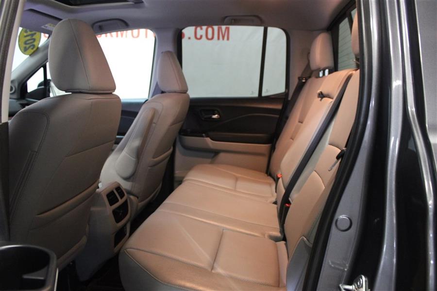2019 Honda Ridgeline RTL, available for sale in Paterson, New Jersey | Fast Track Motors. Paterson, New Jersey 2019 Honda Ridgeline RTL, available for sale in Paterson, New Jersey | Fast Track Motors. Paterson, New Jersey