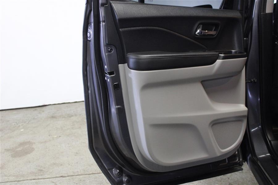 2019 Honda Ridgeline RTL, available for sale in Paterson, New Jersey | Fast Track Motors. Paterson, New Jersey 2019 Honda Ridgeline RTL, available for sale in Paterson, New Jersey | Fast Track Motors. Paterson, New Jersey