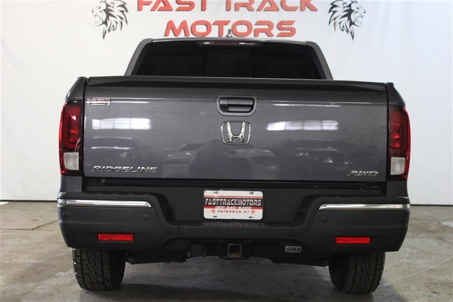2019 Honda Ridgeline RTL, available for sale in Paterson, New Jersey | Fast Track Motors. Paterson, New Jersey 2019 Honda Ridgeline RTL, available for sale in Paterson, New Jersey | Fast Track Motors. Paterson, New Jersey
