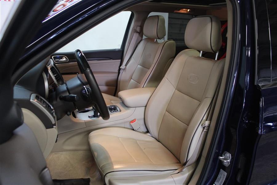 Used Jeep Grand Cherokee OVERLAND 2015 | Fast Track Motors. Paterson, New Jersey Used Jeep Grand Cherokee OVERLAND 2015 | Fast Track Motors. Paterson, New Jersey