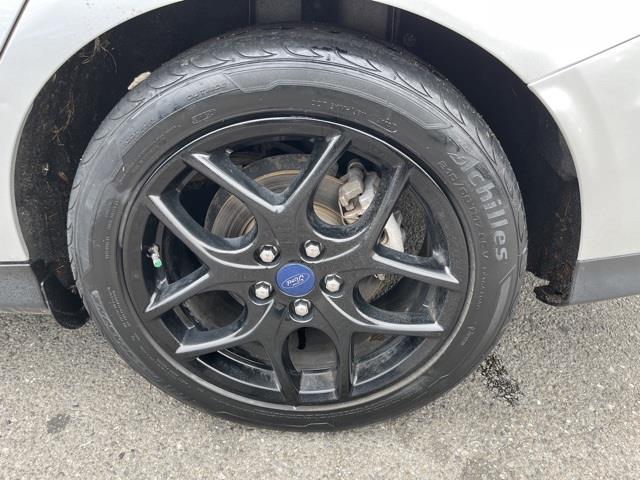 Used Ford Focus SE 2016 | Hillside Auto Outlet. Jamaica, New York Used Ford Focus SE 2016 | Hillside Auto Outlet. Jamaica, New York
