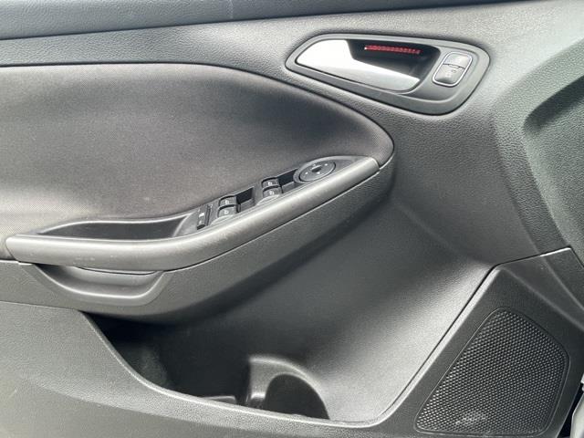Used Ford Focus SE 2016 | Hillside Auto Outlet. Jamaica, New York Used Ford Focus SE 2016 | Hillside Auto Outlet. Jamaica, New York