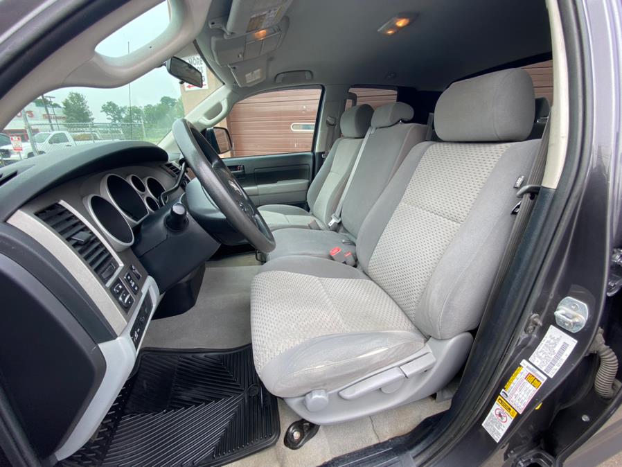 Used Toyota Tundra 4WD Truck Dbl 4.6L V8 6-Spd AT (Natl) 2011 | AutoMax. West Hartford, Connecticut Used Toyota Tundra 4WD Truck Dbl 4.6L V8 6-Spd AT (Natl) 2011 | AutoMax. West Hartford, Connecticut