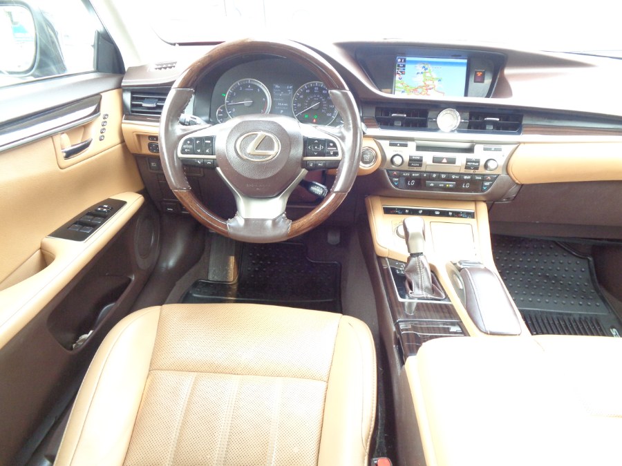 Used Lexus ES350 W/Panoramic 2018 | Top Speed Motors LLC. Jamaica, New York Used Lexus ES350 W/Panoramic 2018 | Top Speed Motors LLC. Jamaica, New York