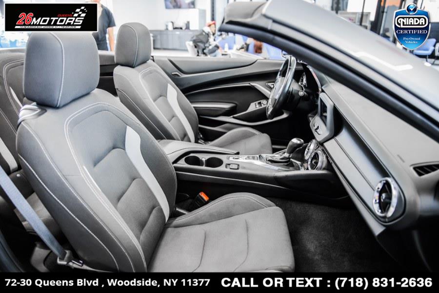 Used Chevrolet Camaro 2dr Conv 1LT 2020 | 26 Motors Queens. Woodside, New York Used Chevrolet Camaro 2dr Conv 1LT 2020 | 26 Motors Queens. Woodside, New York