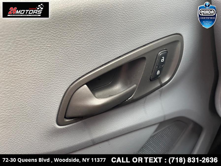 Used Ford Transit Cargo Van T-250 130" Low Rf 9000 GVWR Swing-Out RH Dr 2016 | 26 Motors Queens. Woodside, New York Used Ford Transit Cargo Van T-250 130" Low Rf 9000 GVWR Swing-Out RH Dr 2016 | 26 Motors Queens. Woodside, New York